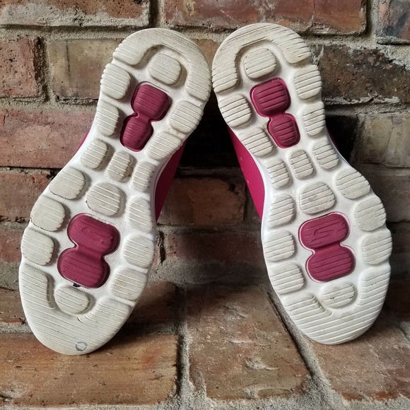 Skechers Women's Pink Ultra Go Sneakers EUC 8.5 ATHLEASURE - Picture 7 of 11